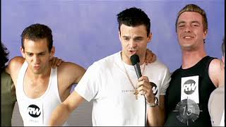Robbie Williams - Something Beautiful