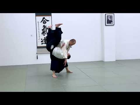 133. Kiawase Shomenuchi - Tenchinage variation