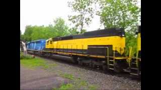 preview picture of video 'AMAZING! NYS&W 5 Engine Consist with New SD60 #3810! 6-3-12'