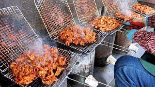 Download lagu Korean food Chicken Cooking (Dakbal, spicy chicken feet) Korean street food mp3