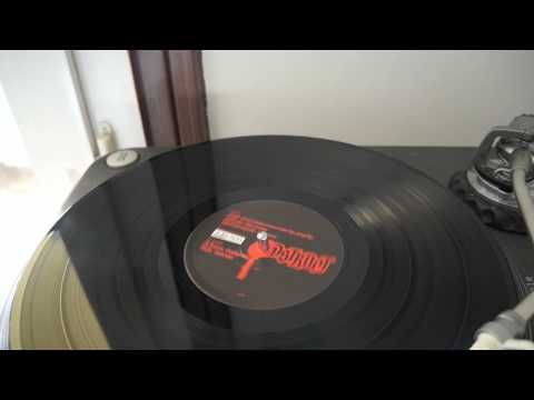 Dstruct Recordings 01 - A1 - Newk - Beat Some Sense Into The Psyche