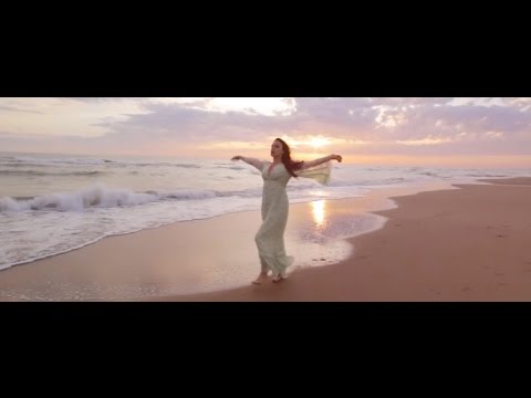 Primaluce & Noozer - Stars (feat. Elis)