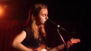 Julien Baker - Happy To Be Here (live)