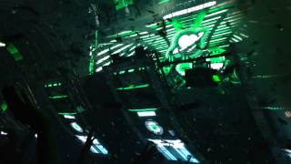 Armin van Buuren- Bo Bruce - Alive @ A state of trance 650 (Utrecht)