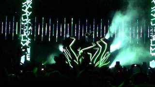 Deadmau5 - Cthulhu Sleeps @ E.D.C. 2010 Los Angeles [HD]