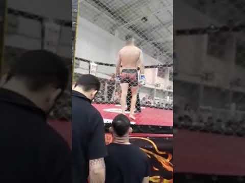 Manuel Mena "Ven" vs Adrián Miranda "Arg" 70.300 kg Florencio Varela MMA