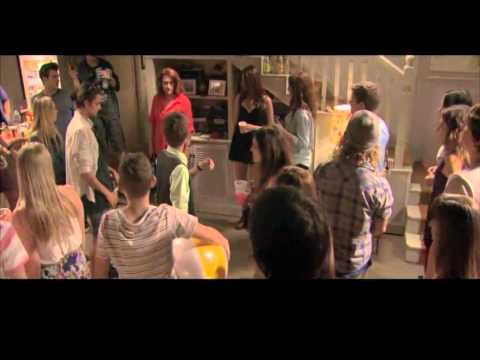 Home and Away: Friday 14 March - Clip