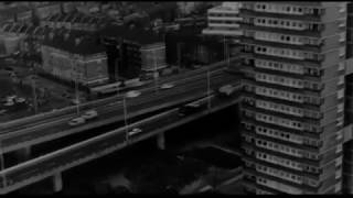 David Bowie - Always Crashing In The Same Car