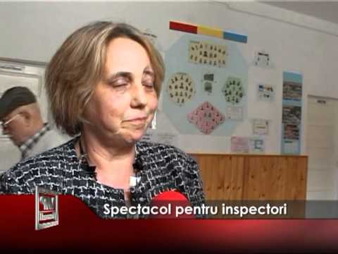 Spectacol pentru inspectori