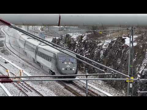 Svenska tåg del 20 / Swedish trains part 20 - Årstabroarna