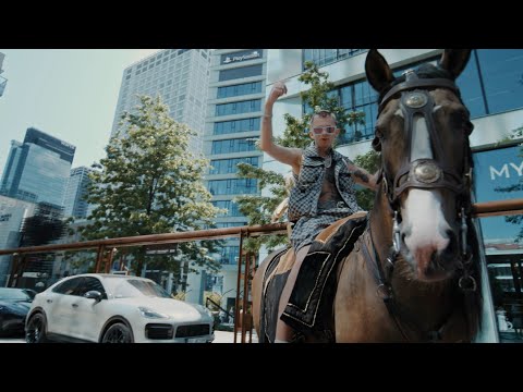 VHS - Ciągle w biegu ft. Cooks (Official Video)