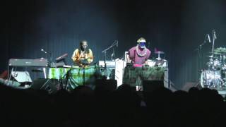 SHABAZZ PALACES  - LIVE - OAKLAND LOVE @ FOX THEATER - 9.15.2016