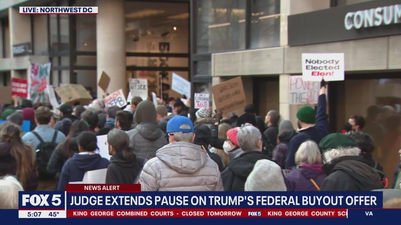 Judge extends pause on Trump's federal 'buyout' offer