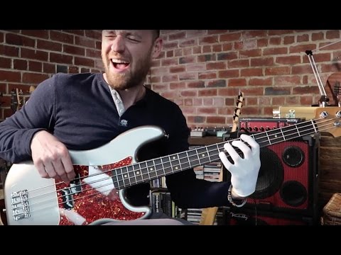 Sick Bass Lick You Can Play Over *ANY* Chord