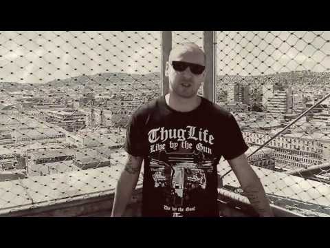 AKAWELI - PUCAJ MI U LEĐA (Official Remix Video)