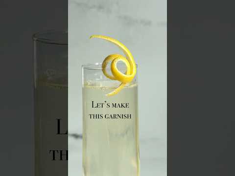 Easy cocktail garnish how to #cocktails #garnish #howto