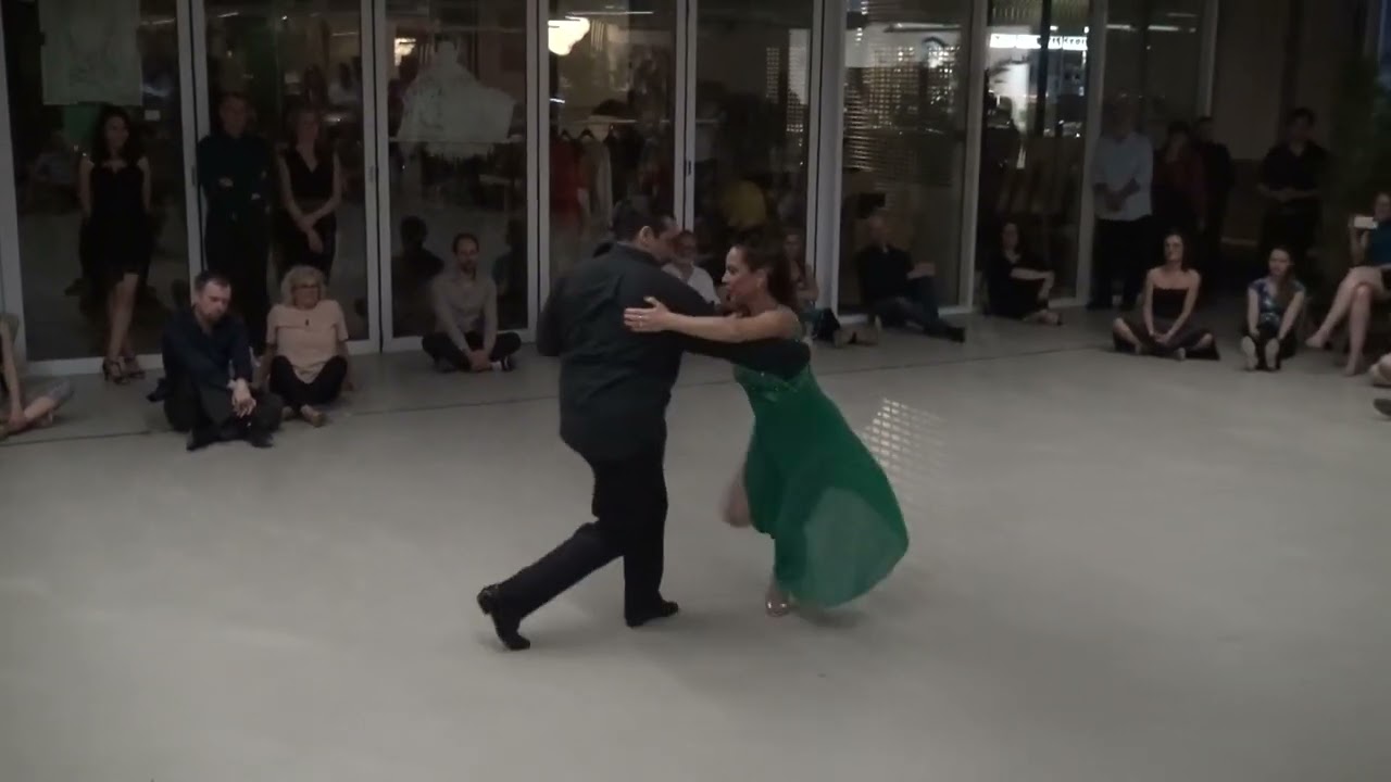 Paula Rubin & Mariano Galeano: demo 4/4 ("El puntazo") @ Le Garage, Lille (France)