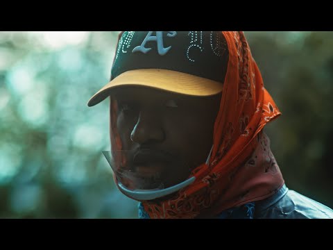 Guapdad 4000 - Trade Places With Them Jeans [Official Music Video]