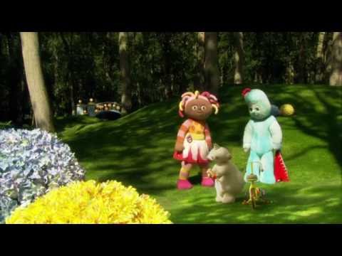 In the Night Garden 101 - Makka Pakka Washes Faces
