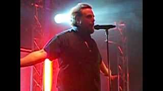 Neuroticfish - Why Don&#39;t You Hate Me? (live @ Resistanz Festival 2013) (29-31 March 2013)