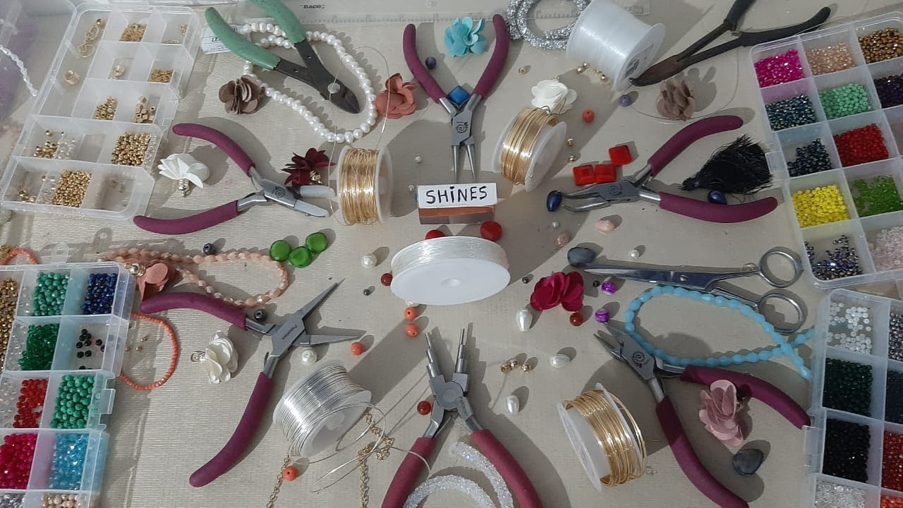 Herramientas y Materiales Básicos para Bisutería