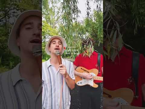 Cover Judul Musik Tidak Ditemukan