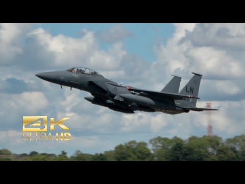 (4K) 2 McDonnell Douglas F-15E Strike Eagle USAF 92-0364 97-0222 departure RAF Fairford RIAT 2023
