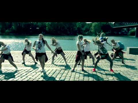 HDC Promo - Beyonce - 7-11-Making Of