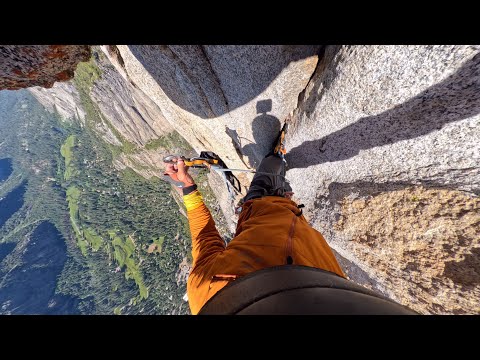 Lost Arrow Spire - Aid Climbing Pitch 14