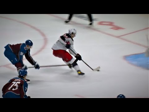 Cole Sillinger Makes it 2 Straight Goals To Take The 3-2 Lead On The Avalanche