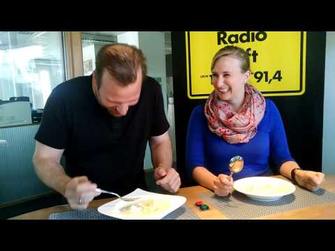 Polnische Suppe mit portugiesischen Garnelen