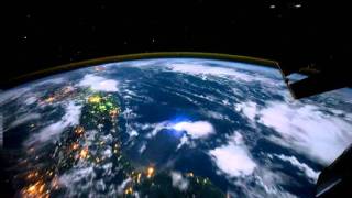 Los Secretos  -  En este mundo raro.