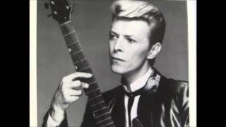 David Bowie - Heroes - Helden (English - German Version)