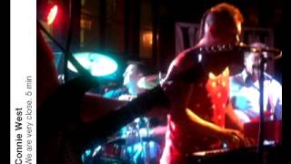 Velvet Melon Reunion - What She Does To Me