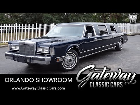 1988 Lincoln Town Car (CC-1342438) for sale in O'Fallon, Illinois