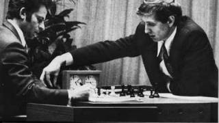 Amazing Chess Game: Ruy Lopez : Bobby Fischer vs Boris Spassky, Game 10 - Ruy Lopez - 1972 WC Match