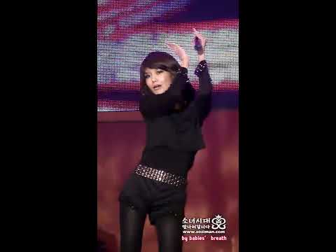 [FANCAM]100424 SNSD Sooyoung @ super concert - run devil run