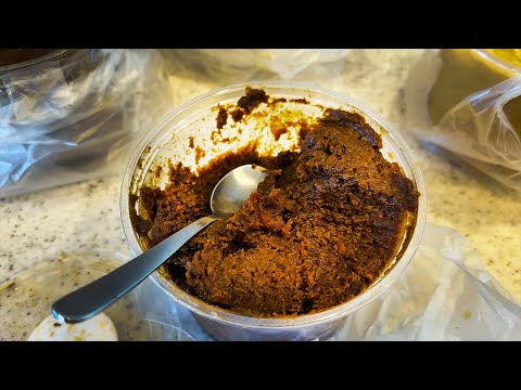 Jeder Japaner hat Miso für Miso-Suppe zu Hause - Miso in Japan