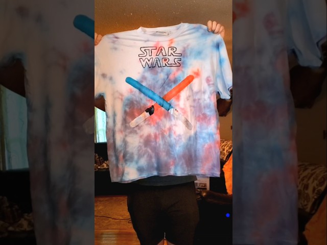 Vídeo relacionado con Star Wars Classic Artwork Logo Camiseta para mujer
