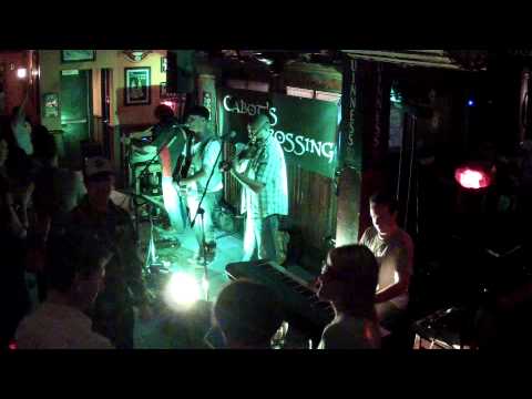 Cabot's Crossing - "Peter Street & Rattlin Bog" - Live in Banff - 1080p - HQ