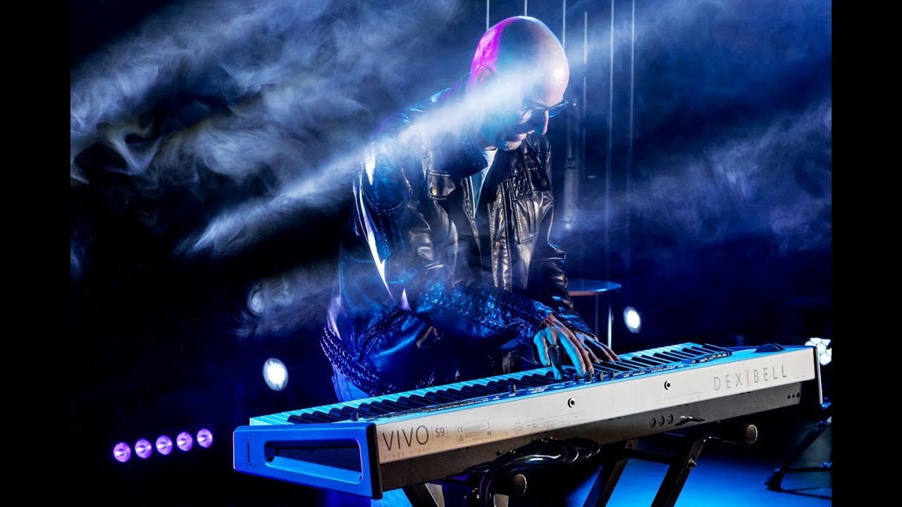 Dexibell VIVO S9 88-Note Stage Piano (Made in Italy)