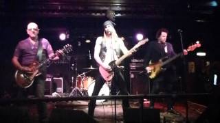 The Heavy Metal Kids '100 Skeletons' 10.9.11.