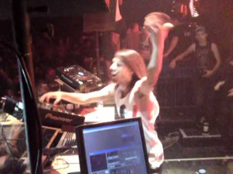 OFFIR MALOL live! @ TLV club  | 15.10.10 -  Part 3