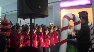 Download lagu Mandaluyong Children's Choir sings National Anthem mp3