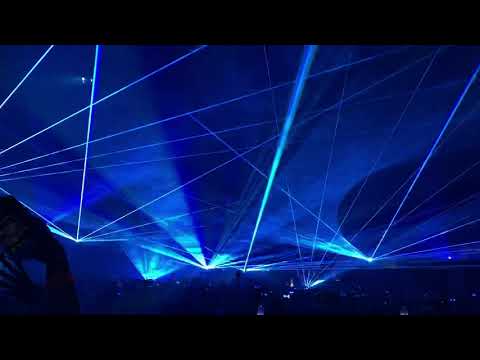 Eric Prydz pres. HOLO NYC (2019) (Sunday Set) / Pryda vs. Everything but the Girl - Missing Europa
