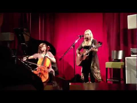 Acoustic Lounge Marburg Vol. 41 - Annika Fehling & Emeli Jeremias (live) - 01