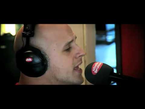 Live: Milow - You and Me (In My Pocket) with lyrics
