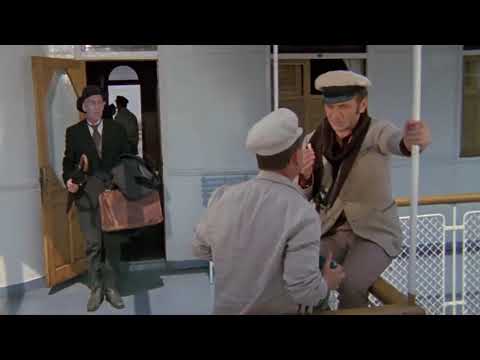 Это ваш мальчик? Мальчик. Кто скажет, что это девочка, пусть первый бросит в меня камень