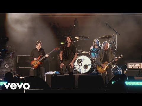 Foo Fighters - Ramble On (Live At Wembley Stadium, 2008)
