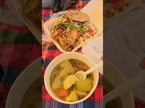 Sopa de gallina salvadoreña en San Pedro Nonualco #ElSalvador #Choteando503